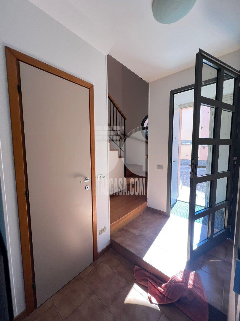 Villa Unifamiliare in vendita a Fara Gera d