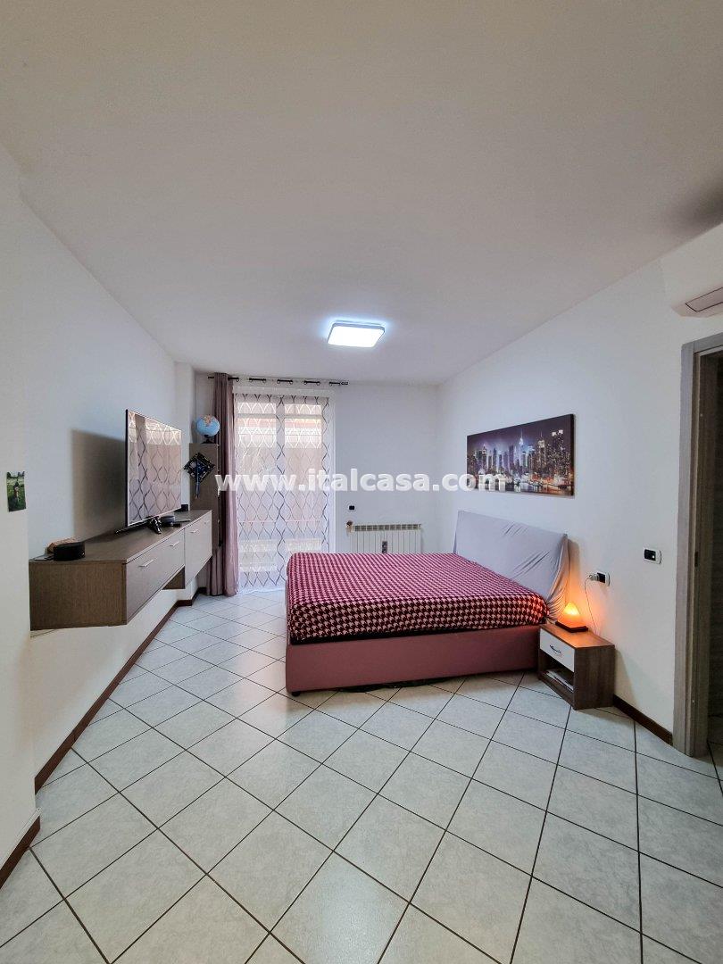 Appartamento in vendita a Calvenzano