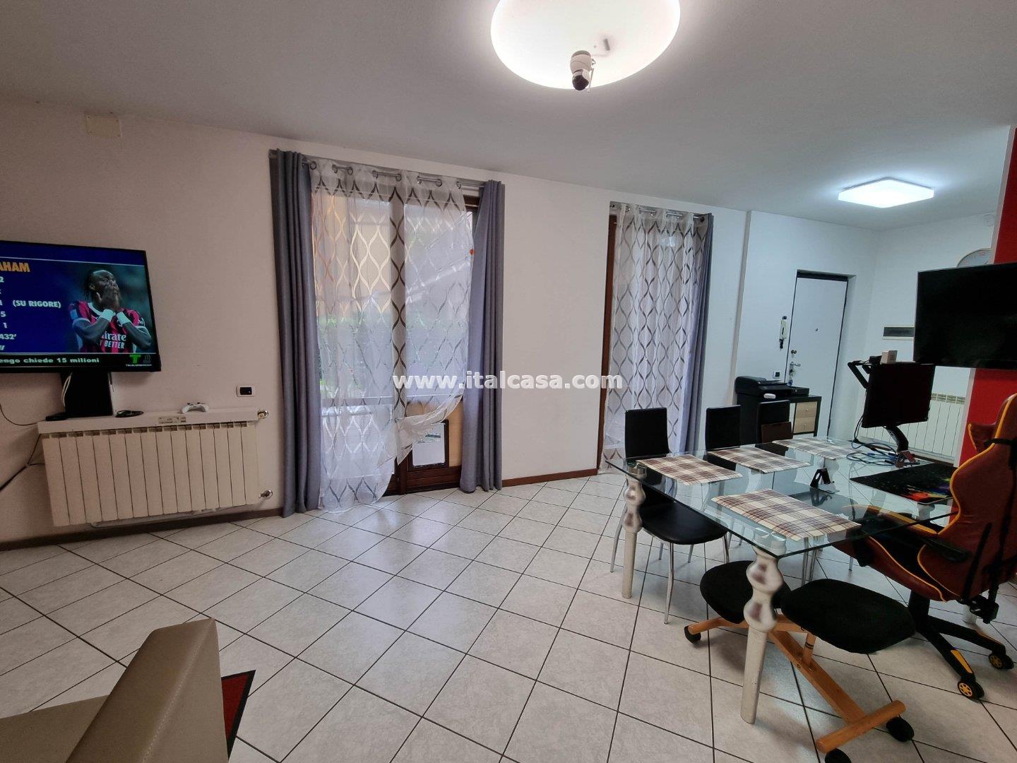 Appartamento in vendita a Calvenzano