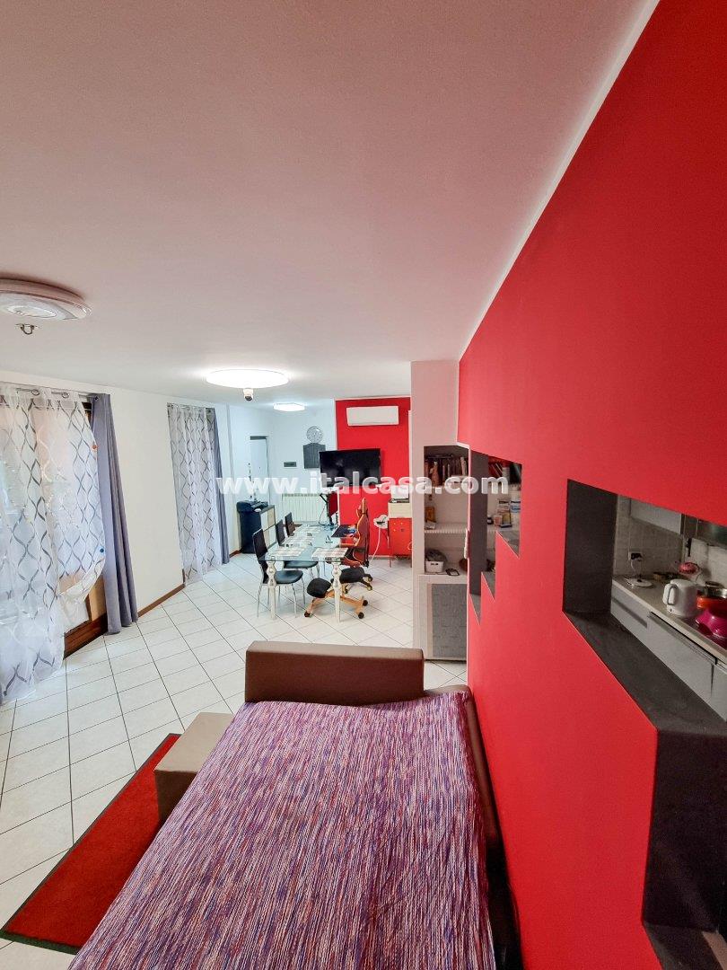 Appartamento in vendita a Calvenzano