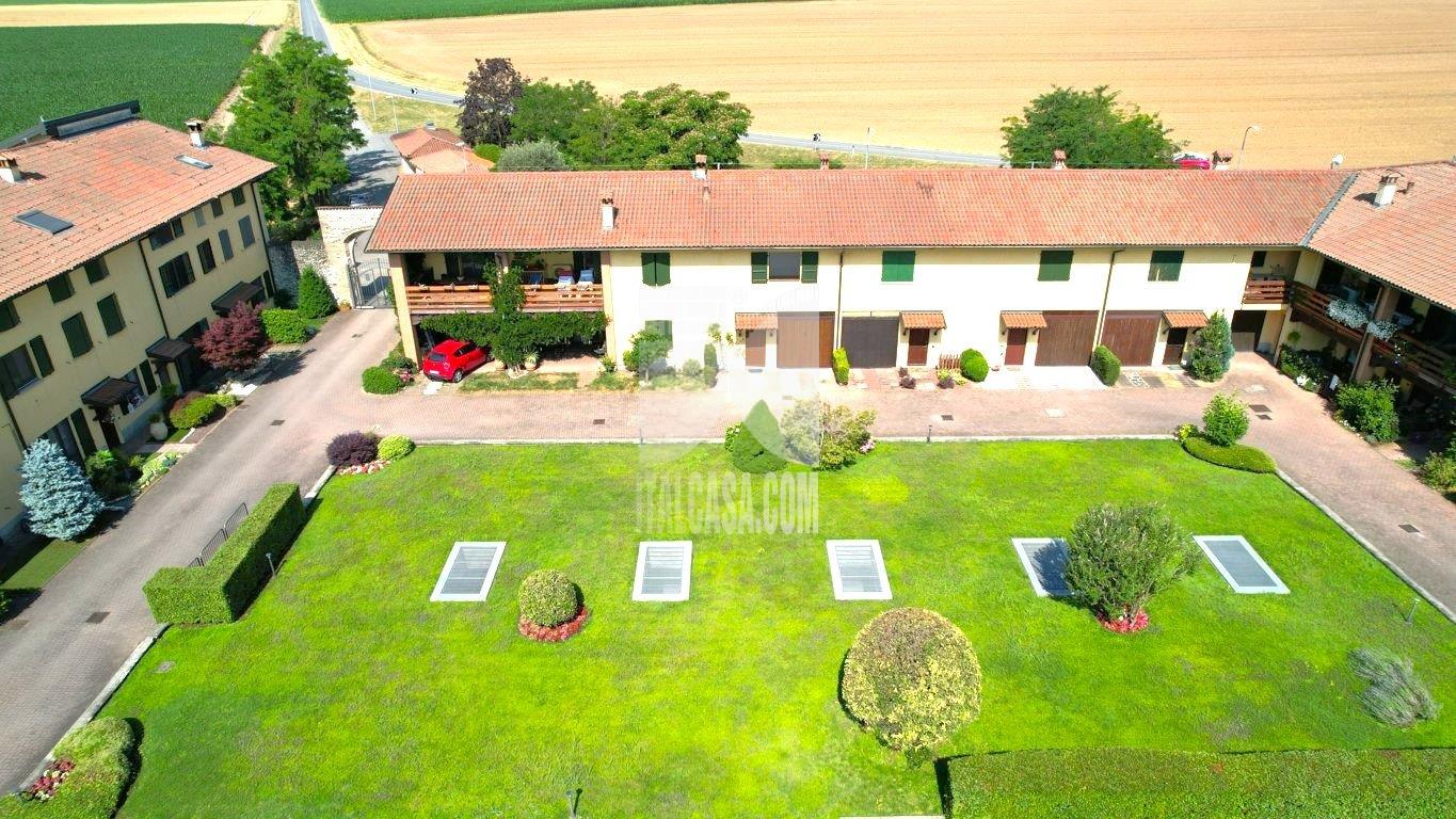 Villa a schiera in vendita a Cologno al Serio