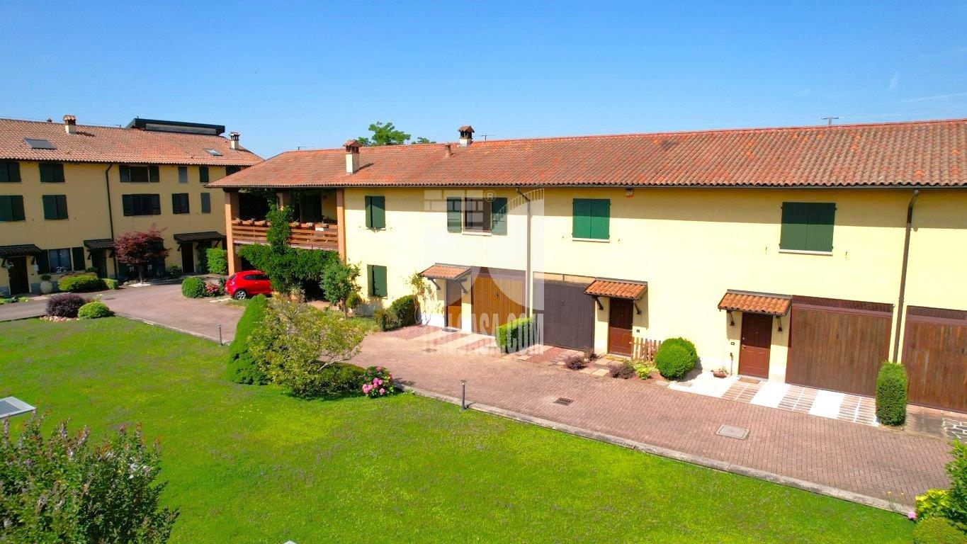 Villa a schiera in vendita a Cologno al Serio