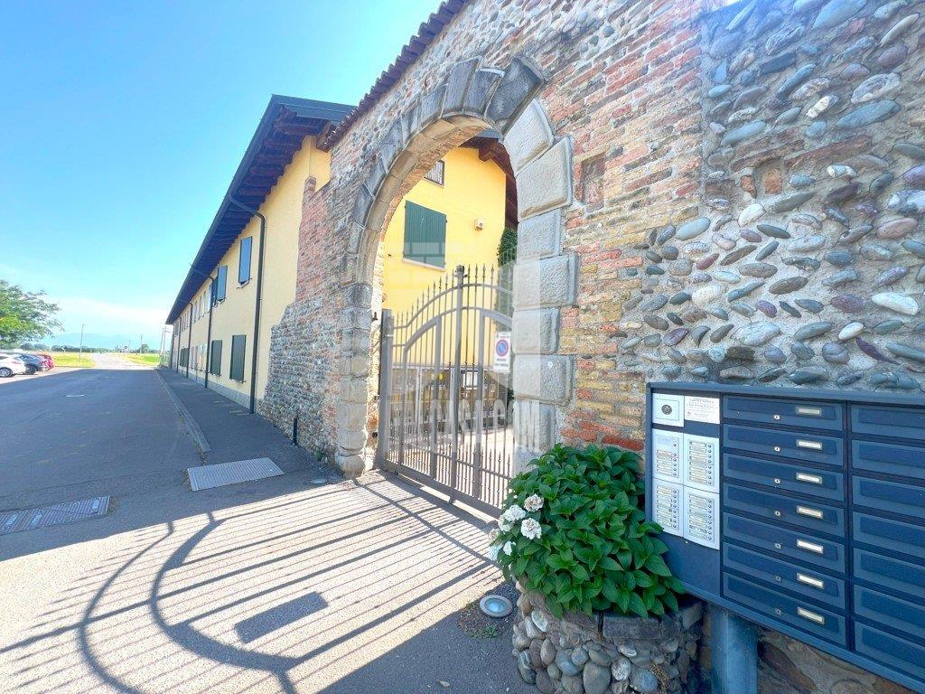 Villa a schiera in vendita a Cologno al Serio