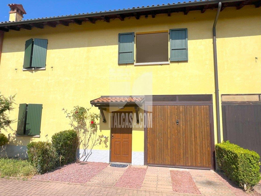 Villa a schiera in vendita a Cologno al Serio
