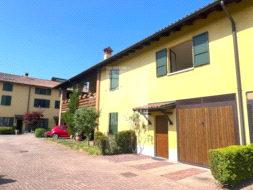 Villa a schiera in vendita a Cologno al Serio