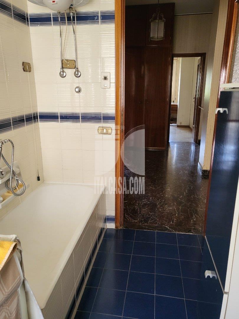 Appartamento in vendita a Brescia