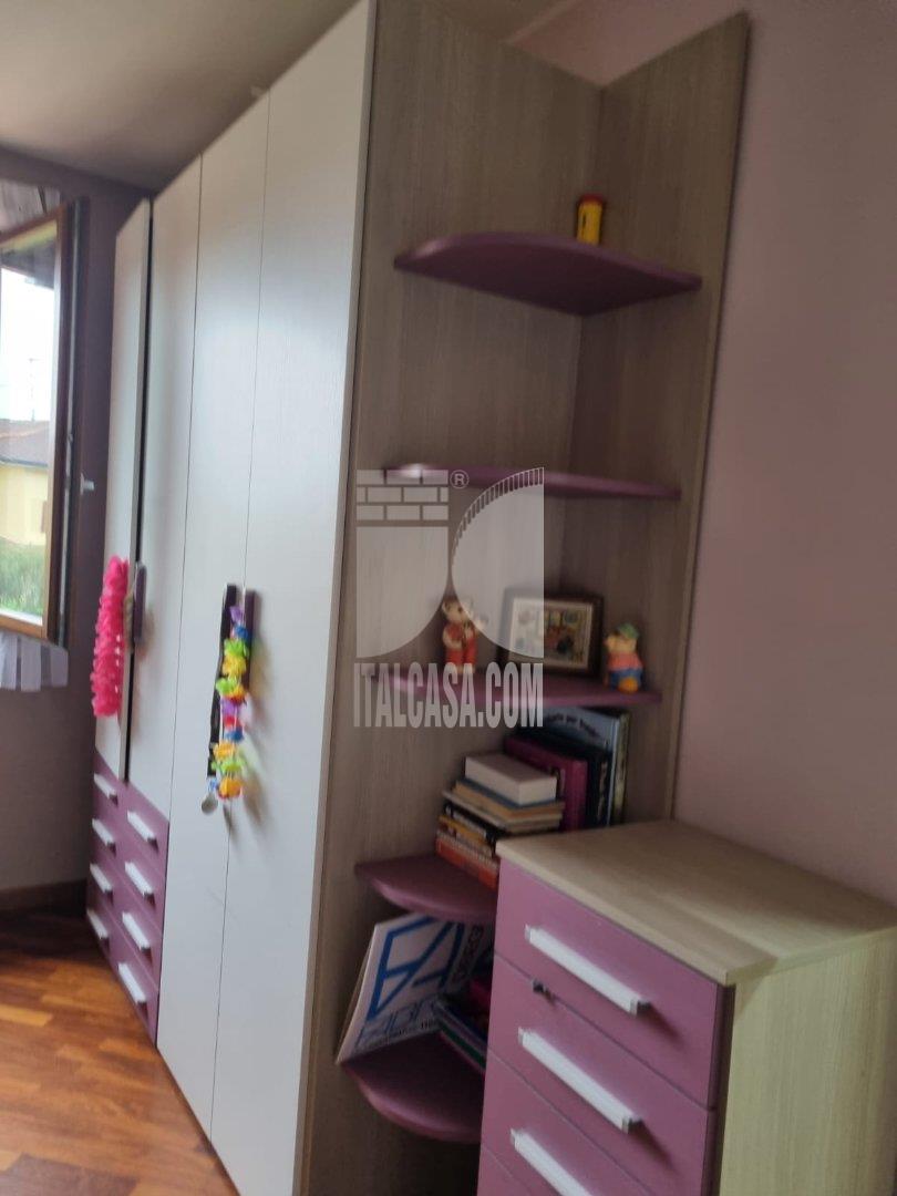 Villa a schiera di testa in vendita a San Giorgio Bigarello