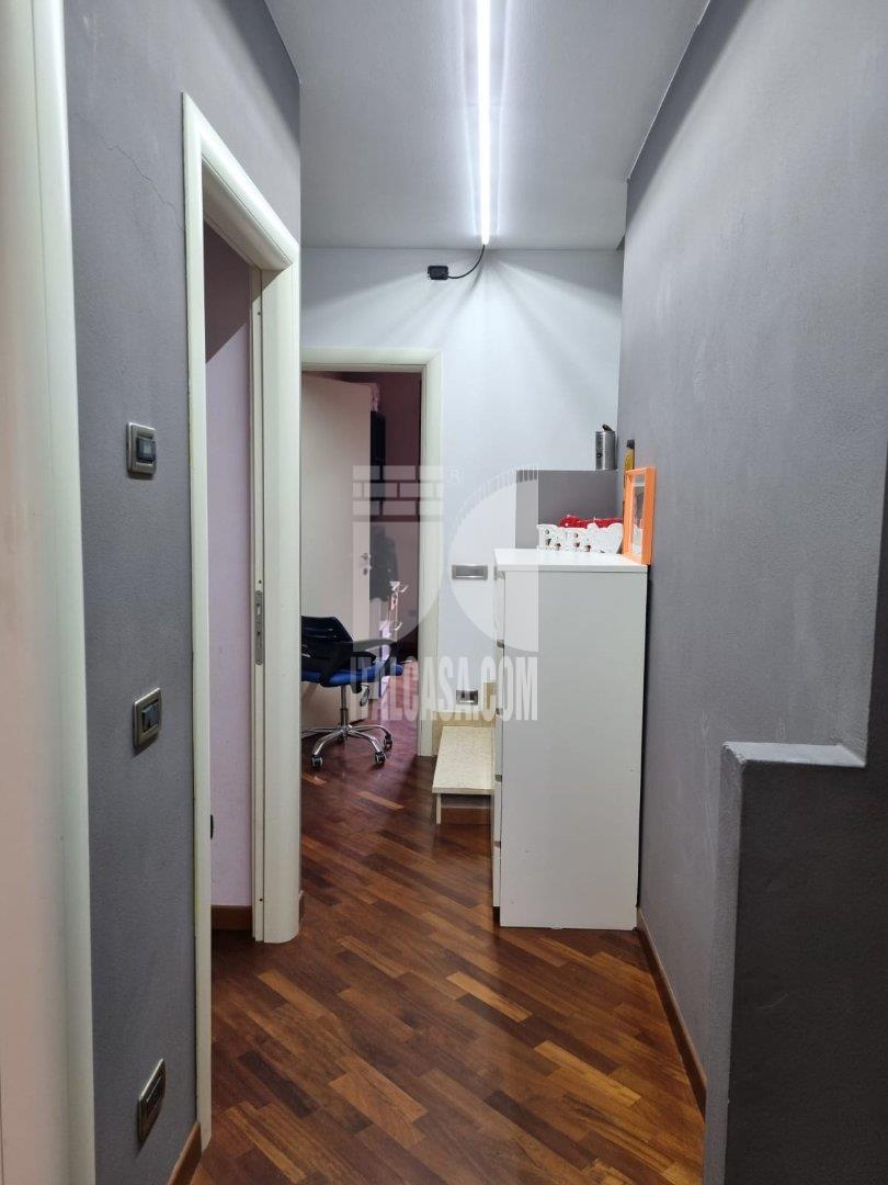 Villa a schiera di testa in vendita a San Giorgio Bigarello