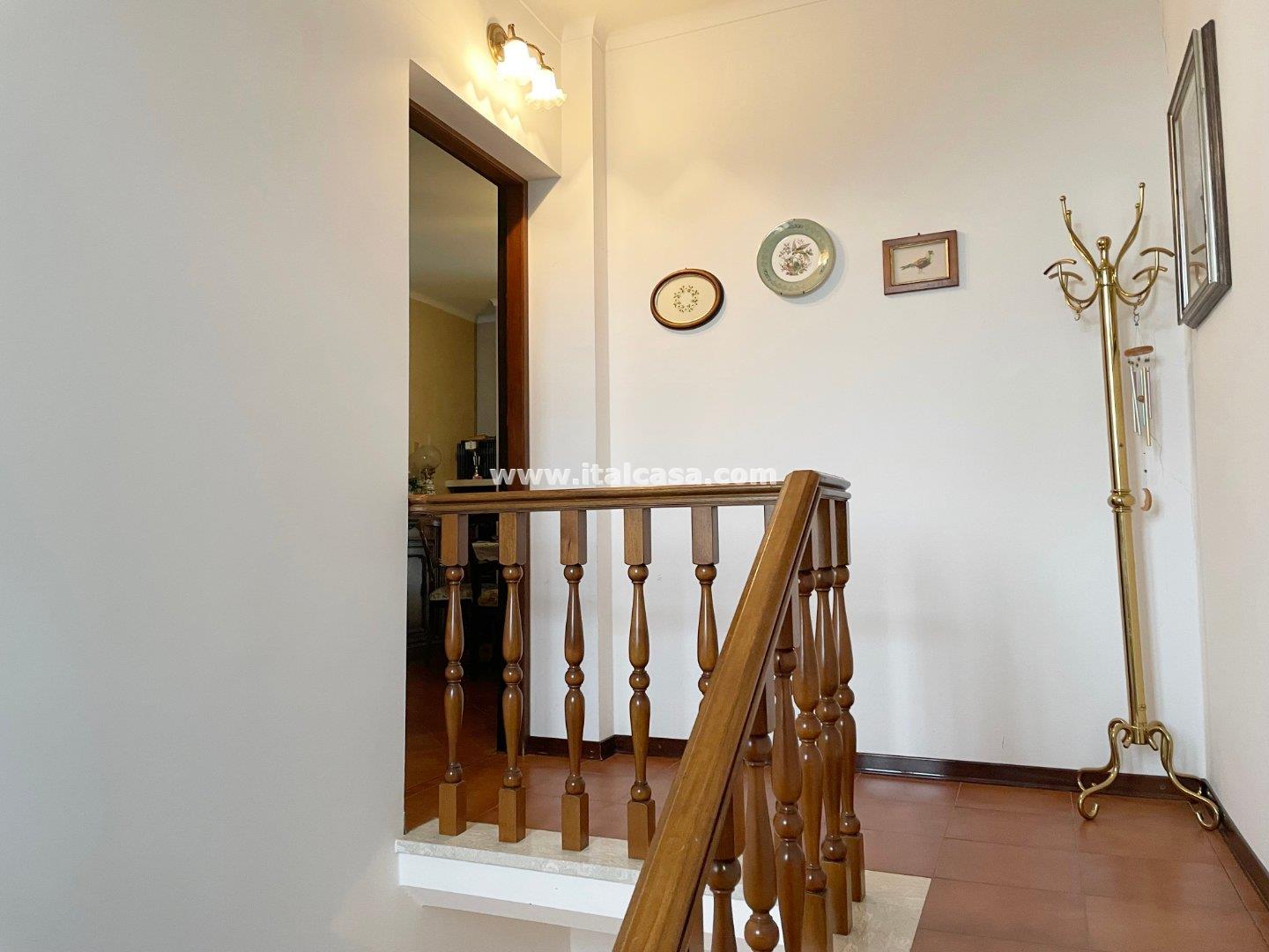 Appartamento in Villa in vendita a Porto Mantovano
