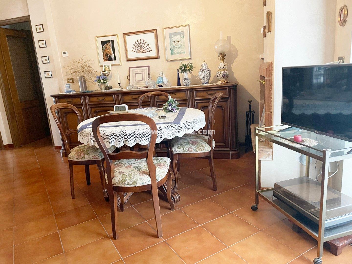 Appartamento in Villa in vendita a Porto Mantovano