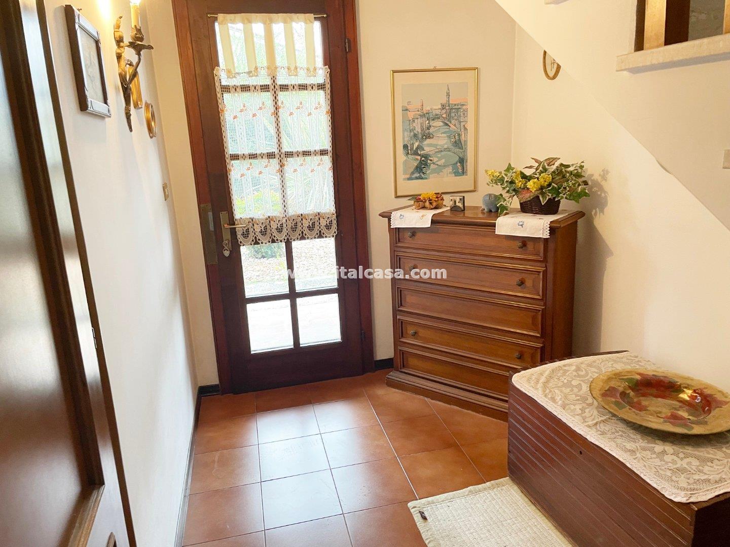 Appartamento in Villa in vendita a Porto Mantovano