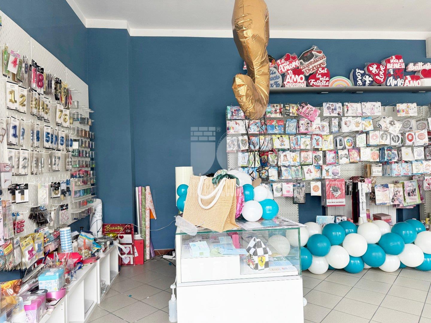 Negozio in affitto a Mantova