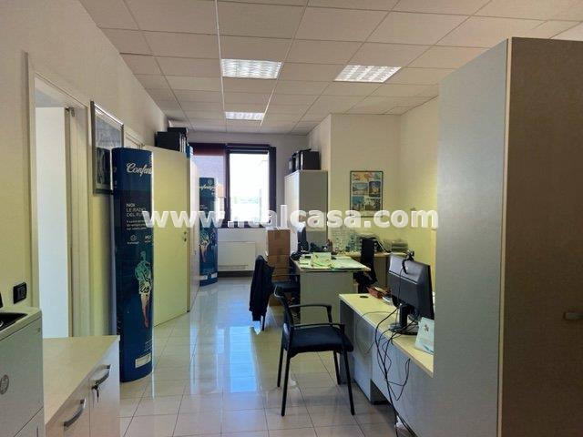 Ufficio in affitto a Porto Mantovano