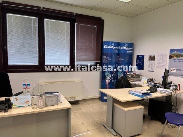 Ufficio in affitto a Porto Mantovano