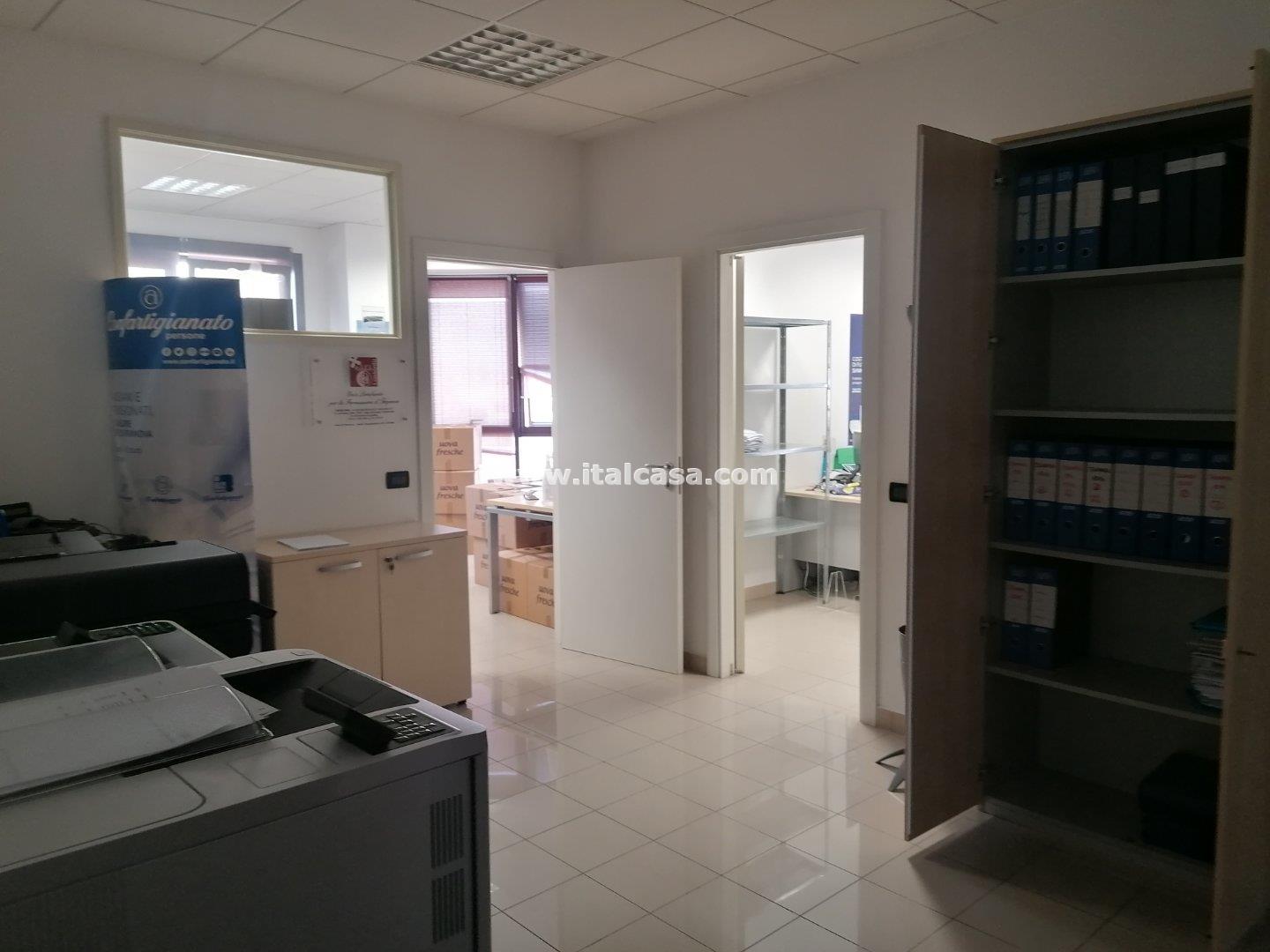 Ufficio in affitto a Porto Mantovano