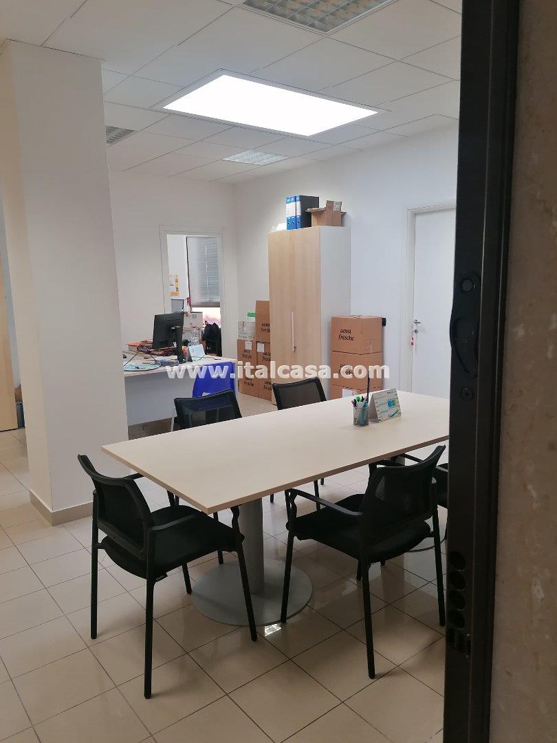 Ufficio in affitto a Porto Mantovano