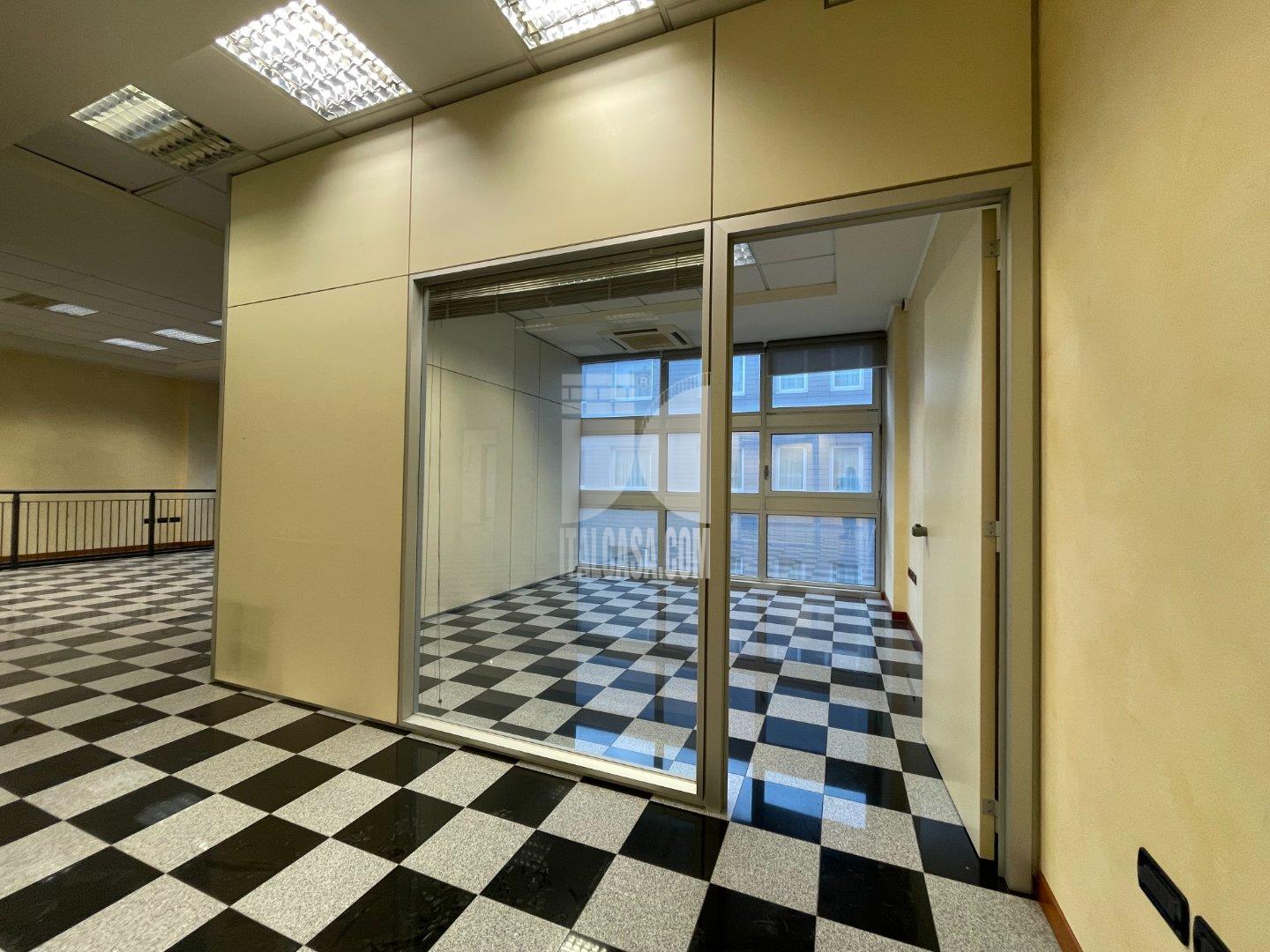 Ufficio in affitto a Mantova