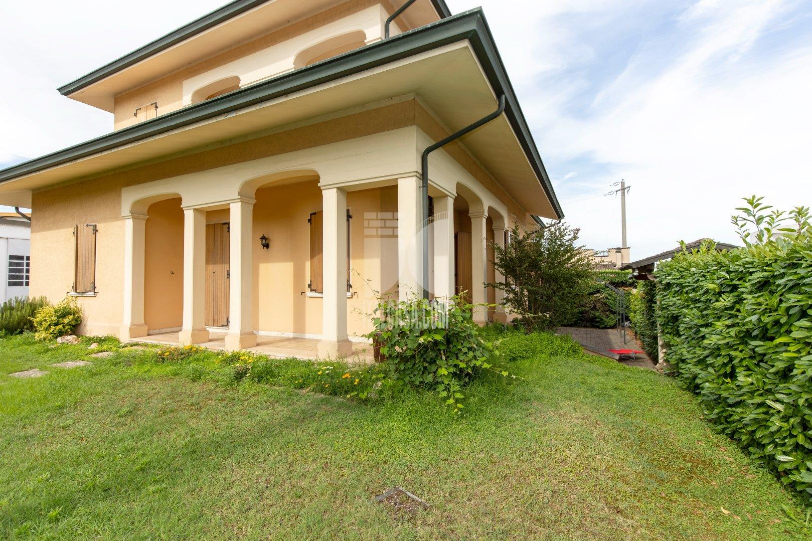 Villa Unifamiliare in vendita a Marmirolo