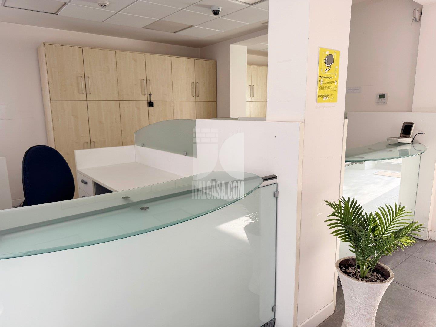 Negozio in vendita a Villafranca di Verona