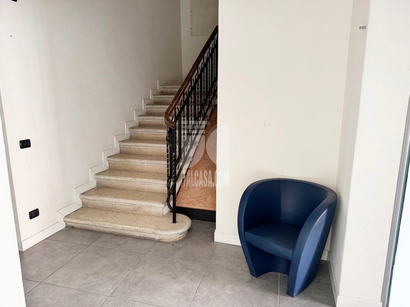 Negozio in vendita a Villafranca di Verona