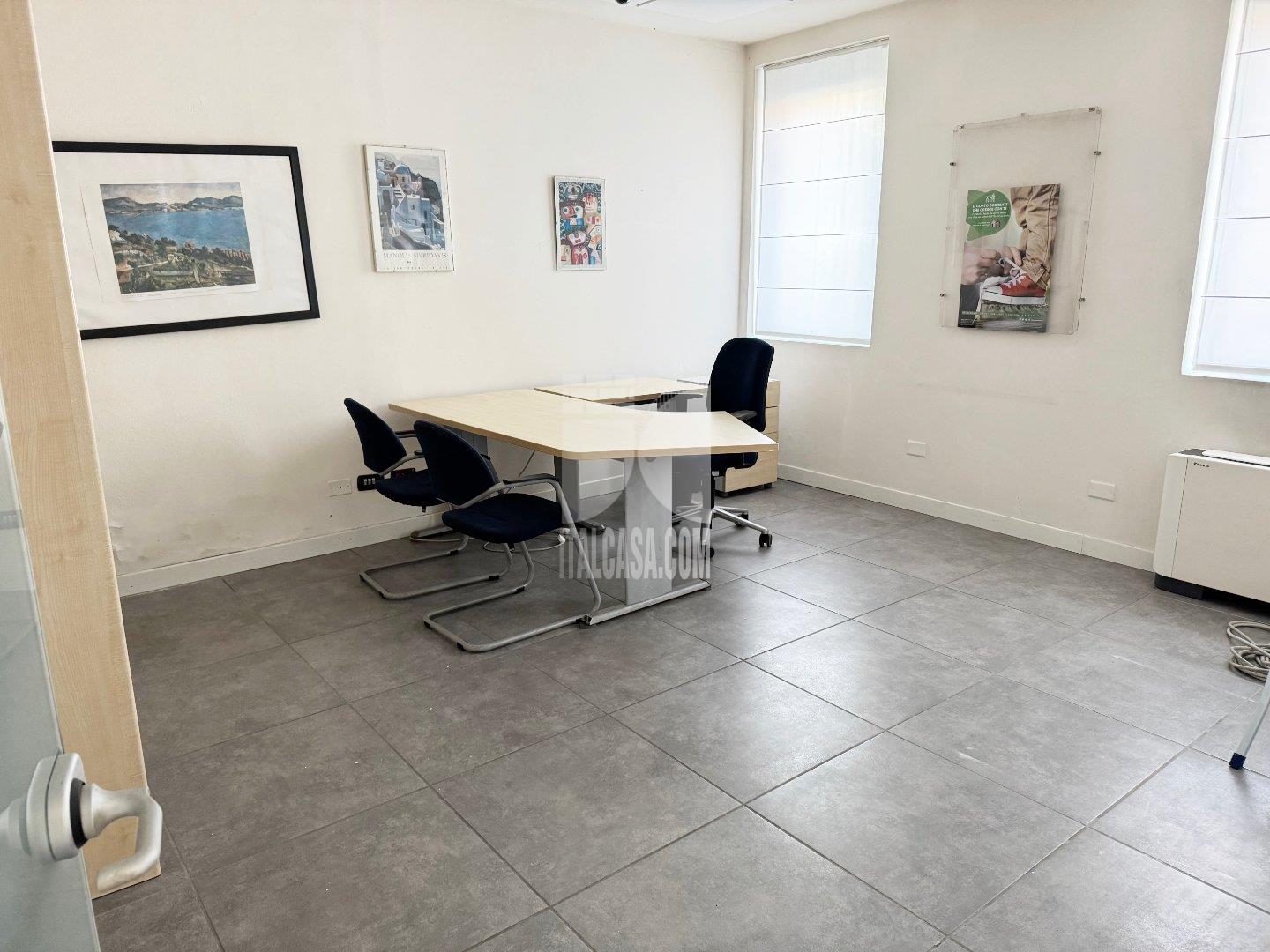 Negozio in vendita a Villafranca di Verona