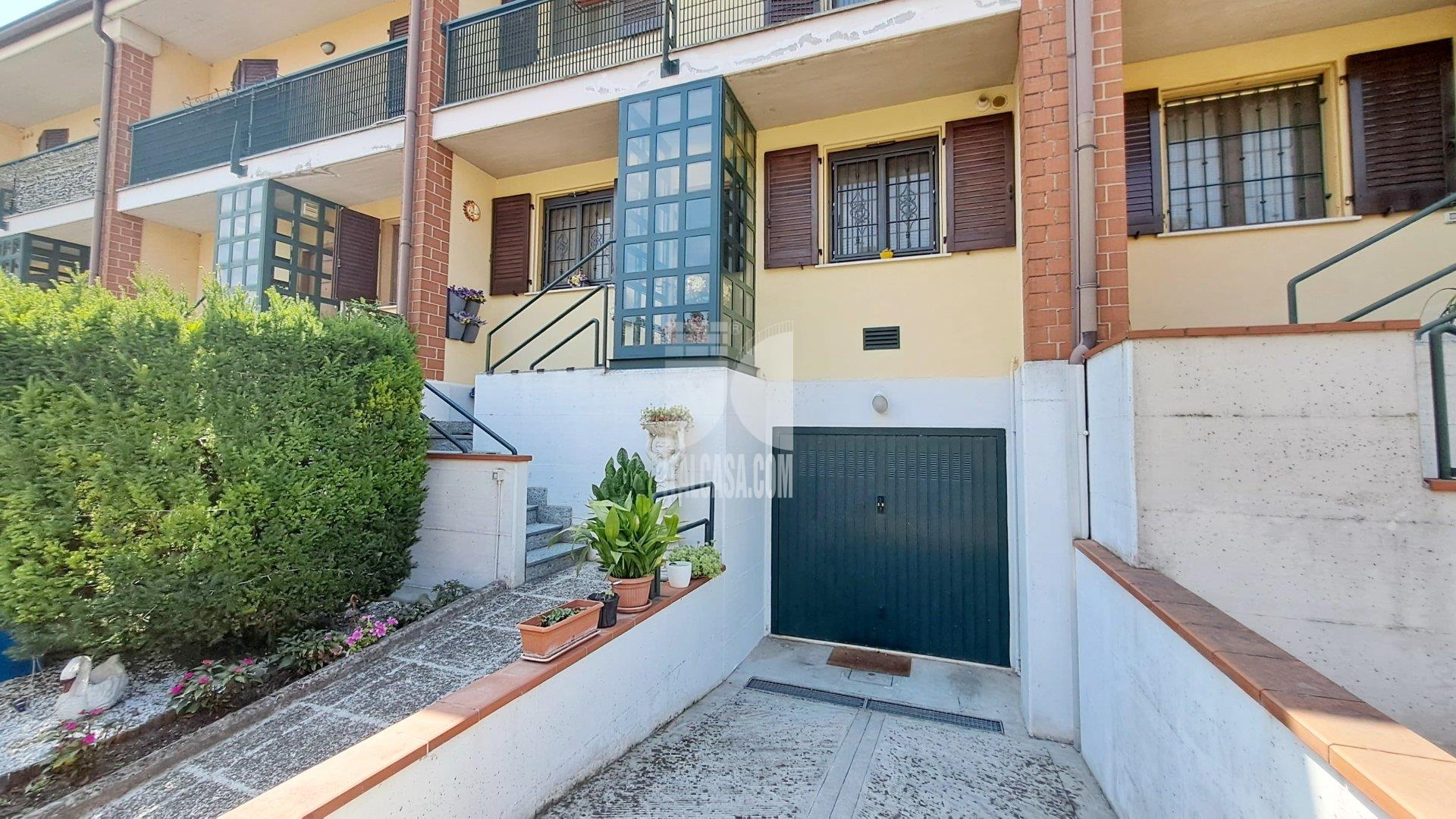 Villa a schiera in vendita a Mantova