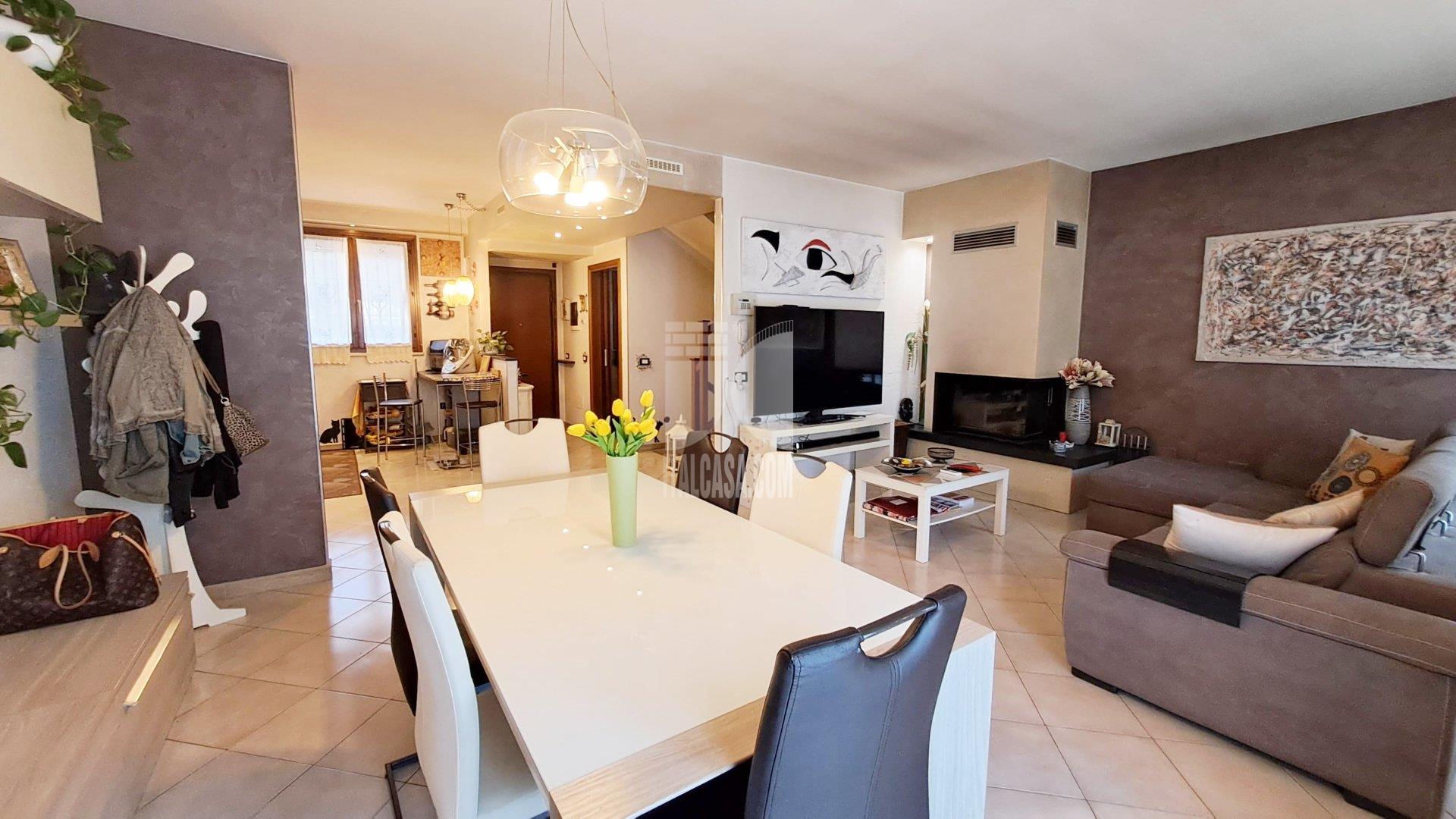 Villa a schiera in vendita a Mantova