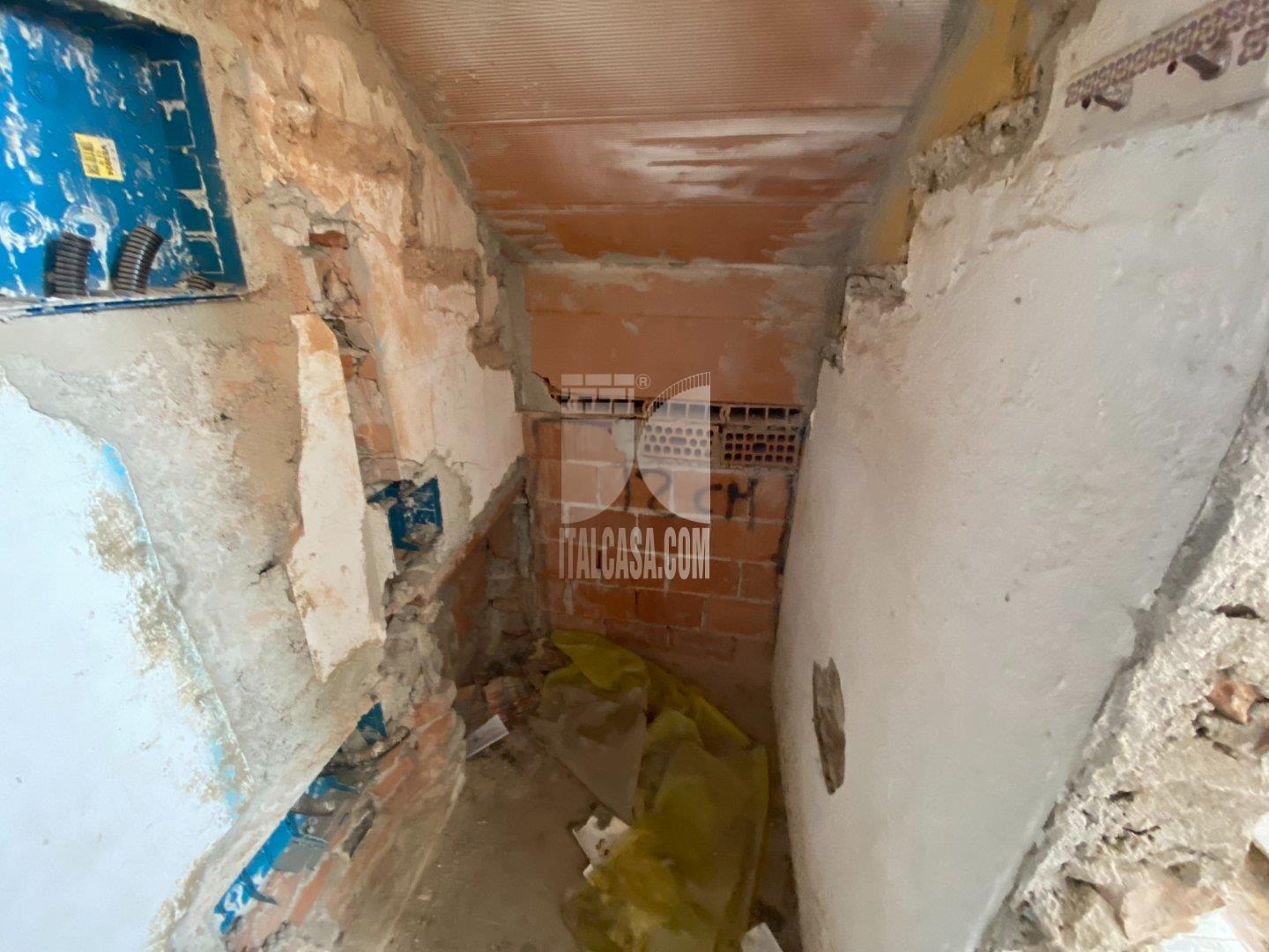 Casa Plurifamiliare in vendita a Mantova