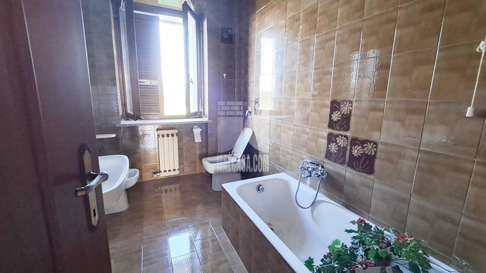 Appartamento in vendita a Marmirolo