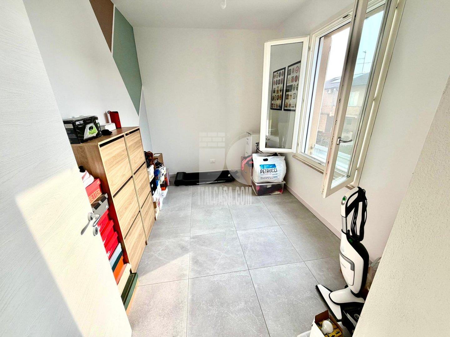 Villa Bifamiliare in vendita a Roverbella