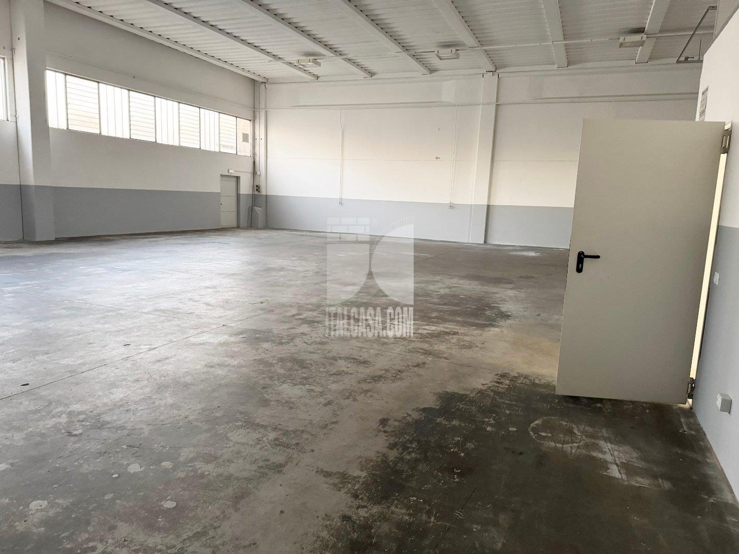 Capannone in affitto a Porto Mantovano