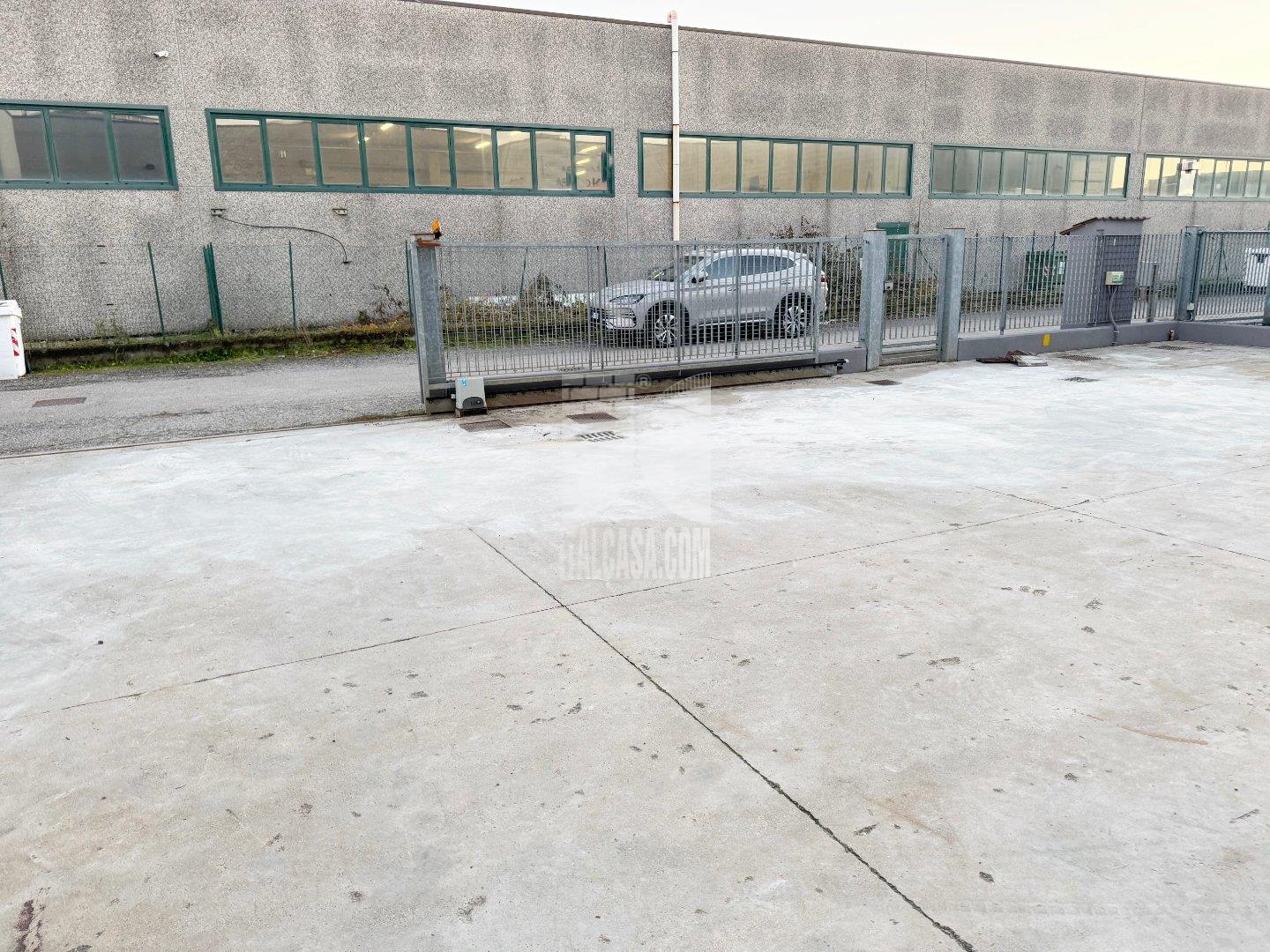 Capannone in affitto a Porto Mantovano