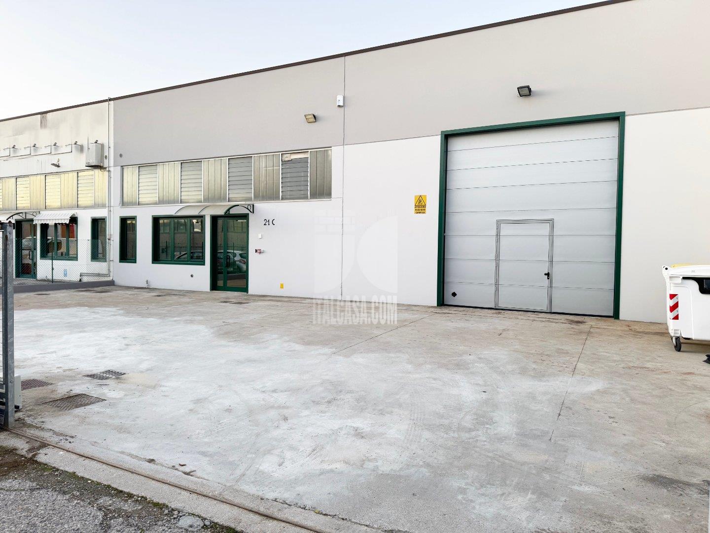 Capannone in affitto a Porto Mantovano