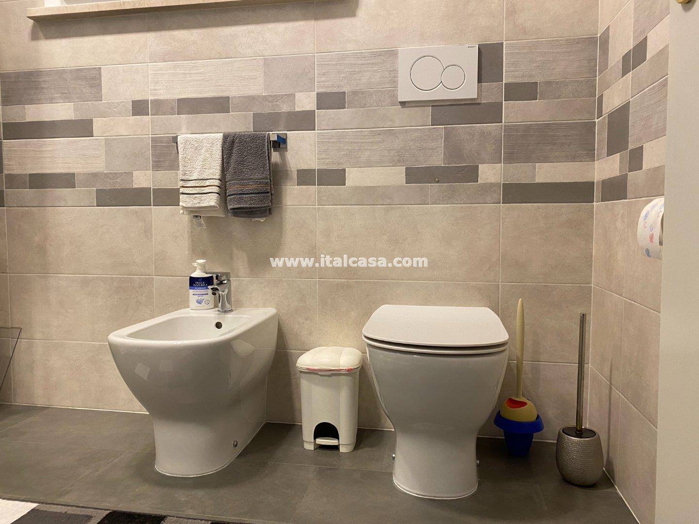 Villa a schiera di testa in vendita a San Giorgio Bigarello