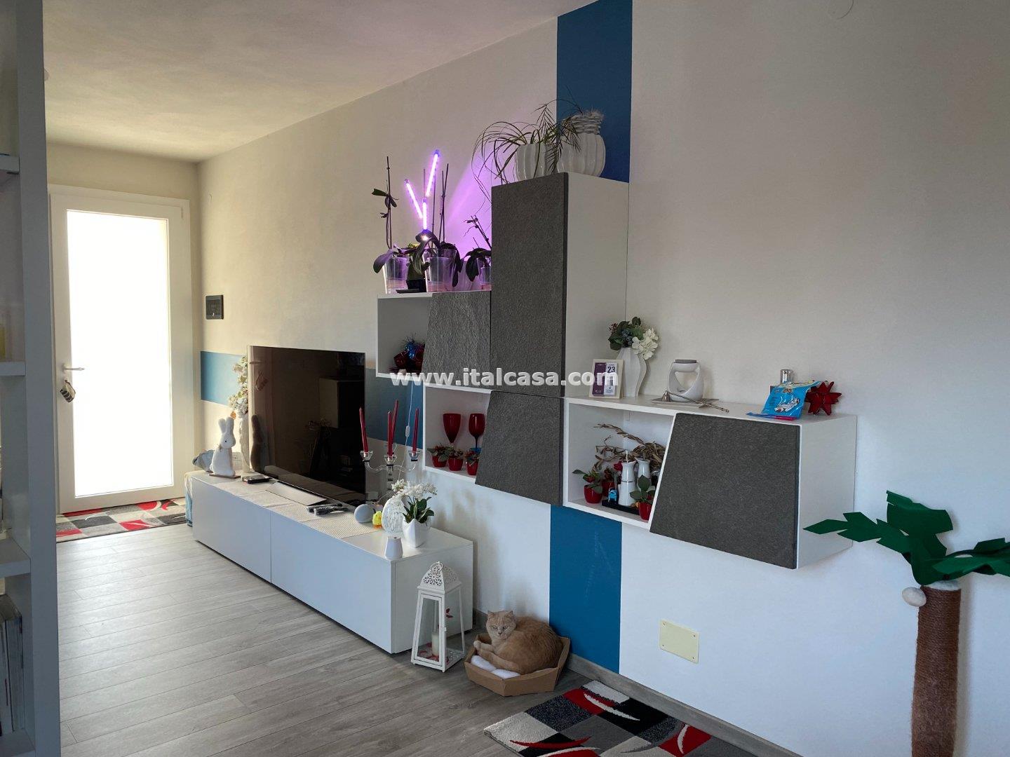 Villa a schiera di testa in vendita a San Giorgio Bigarello