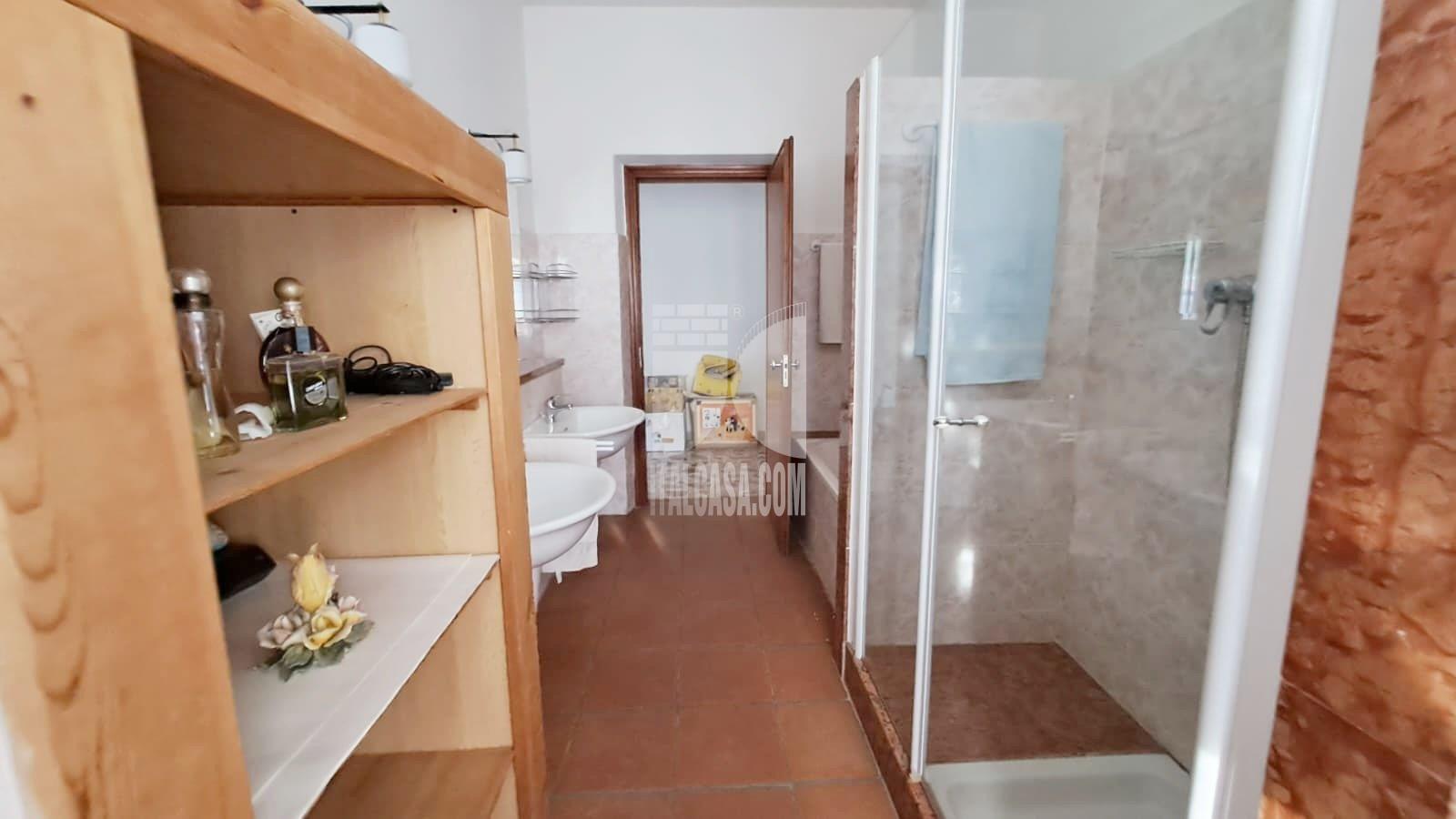 Villa Unifamiliare in vendita a Roverbella