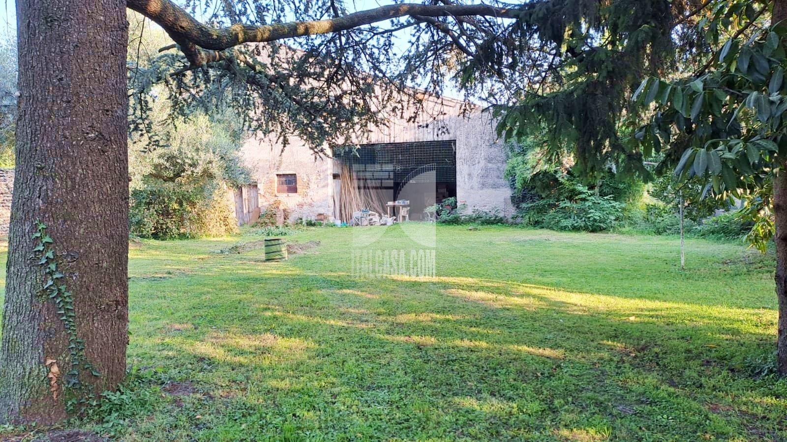 Villa Unifamiliare in vendita a Roverbella