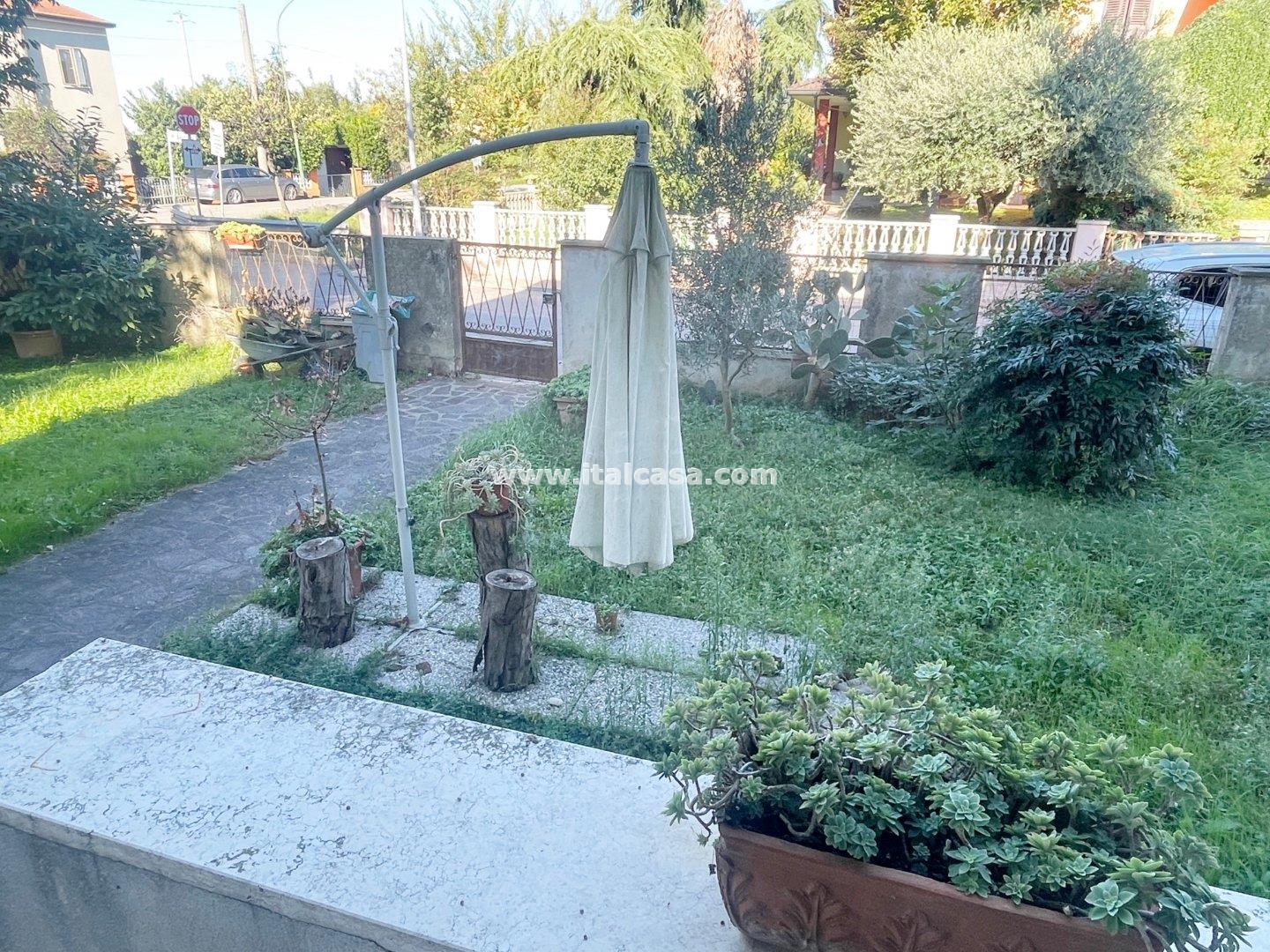 Appartamento in Villa in vendita a Porto Mantovano