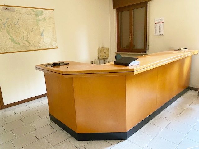 Ufficio in affitto a Marmirolo