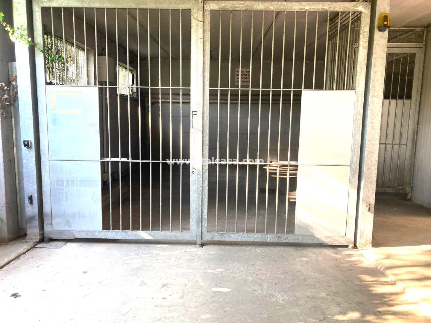 Box / Autorimessa in vendita a Mantova