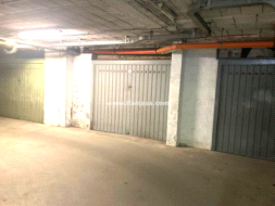 Box / Autorimessa in vendita a Mantova