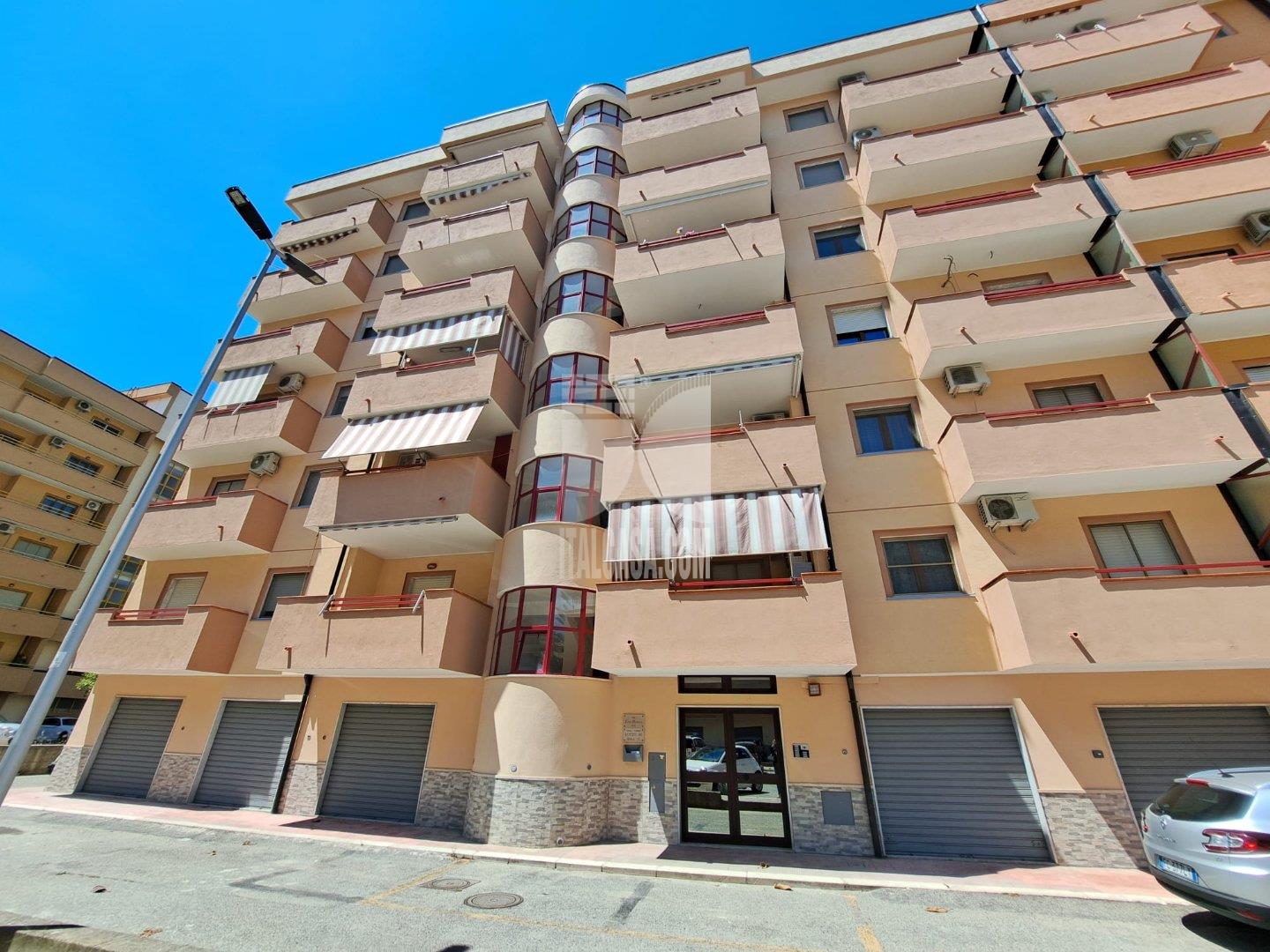 Appartamento in vendita a Crotone