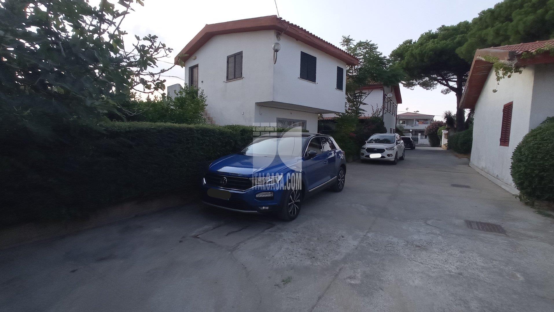 Casa Unifamiliare in vendita a Isola di Capo Rizzuto
