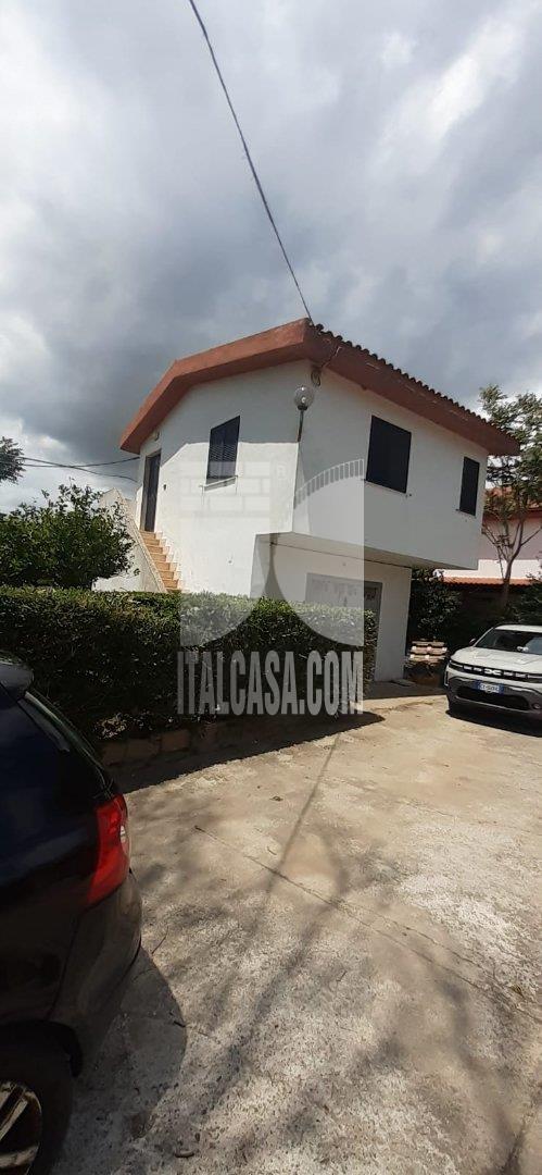 Casa Unifamiliare in vendita a Isola di Capo Rizzuto