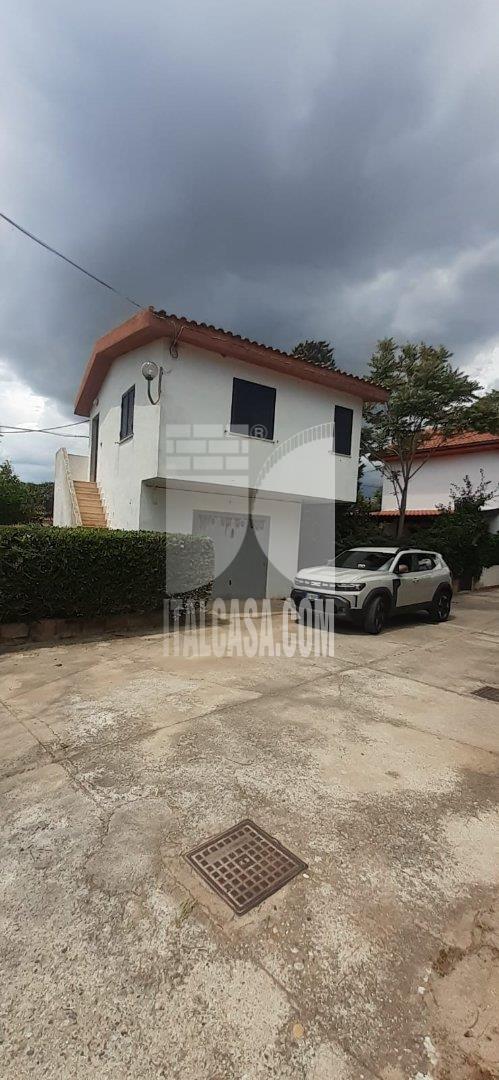 Casa Unifamiliare in vendita a Isola di Capo Rizzuto