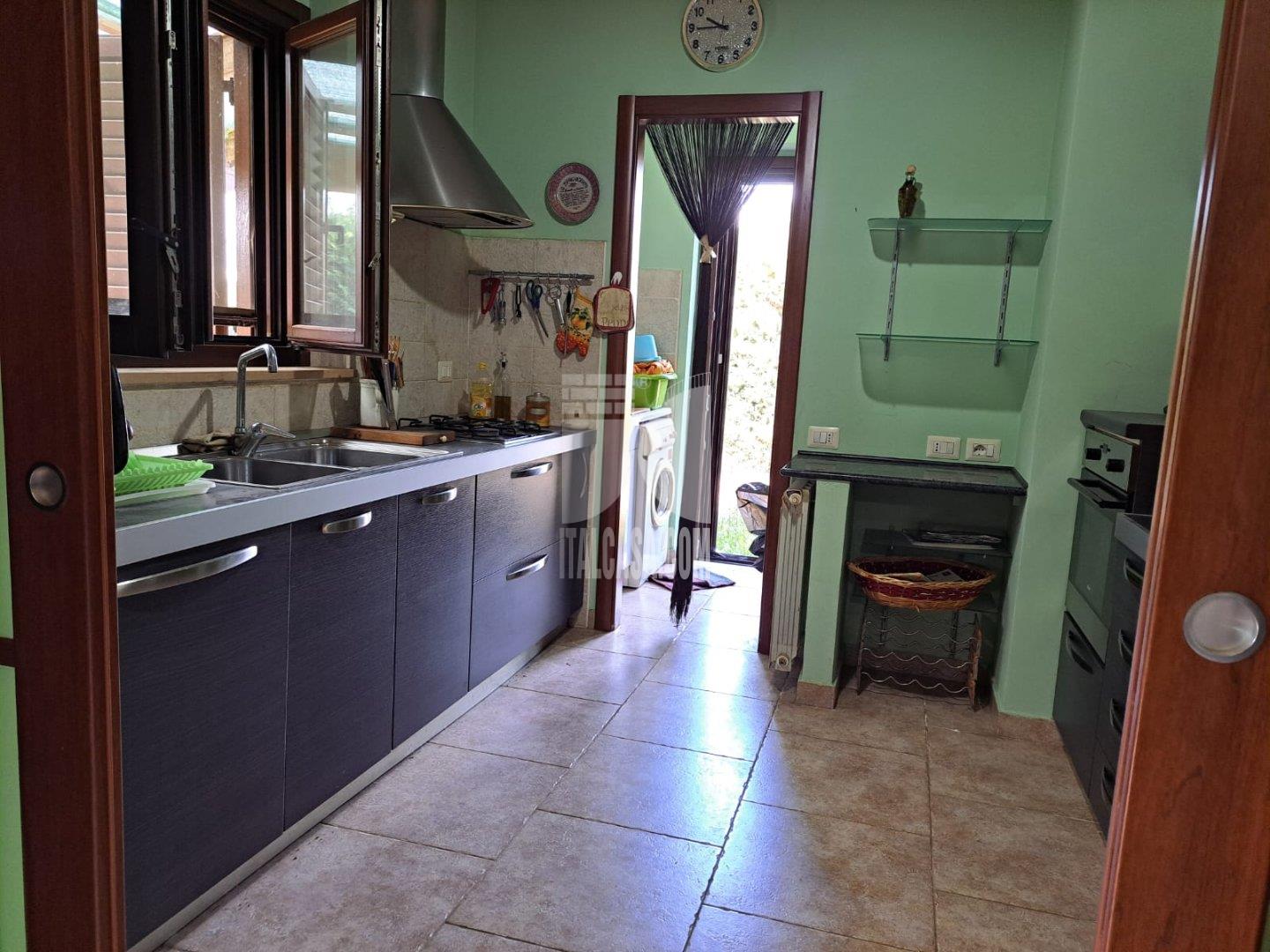 Villa Unifamiliare in vendita a Crotone