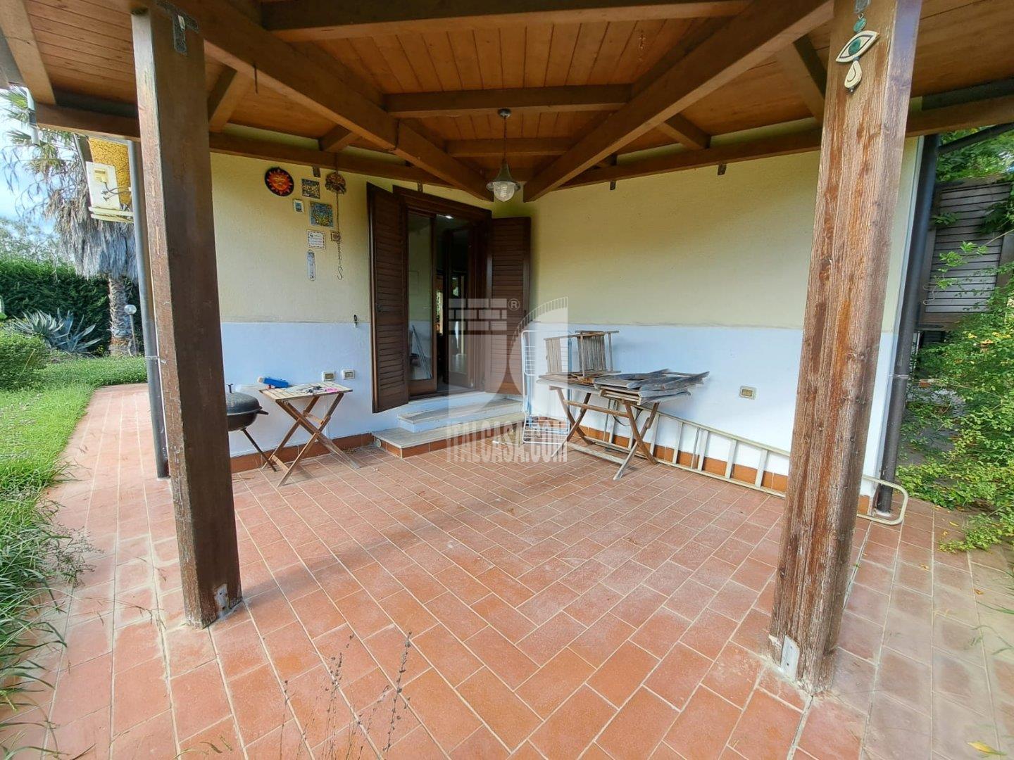 Villa Unifamiliare in vendita a Crotone