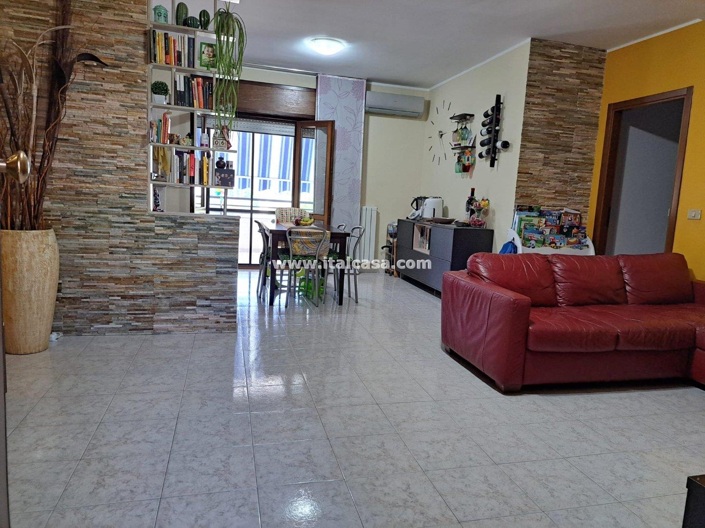 Appartamento in vendita a Crotone