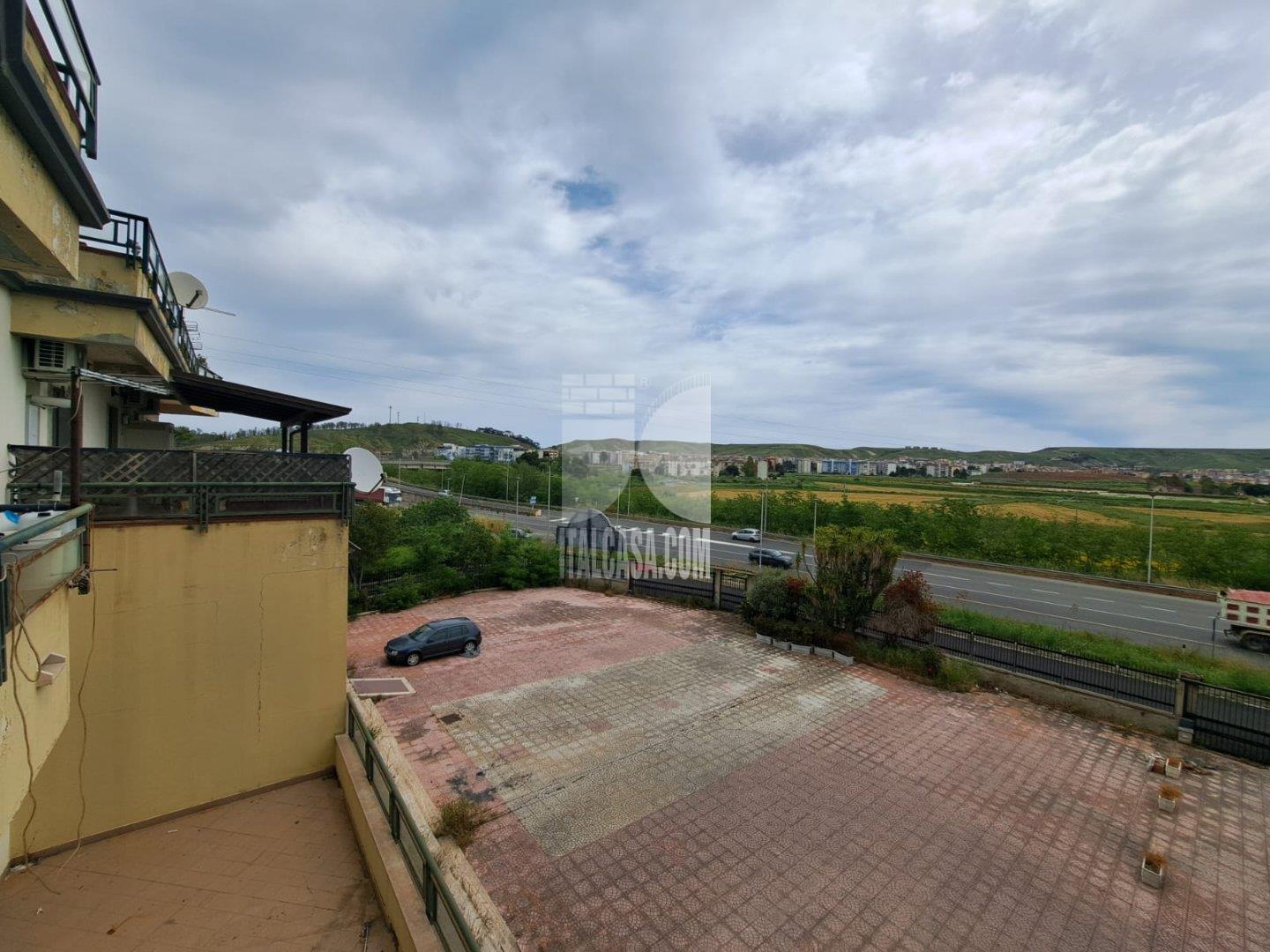 Appartamento in vendita a Crotone
