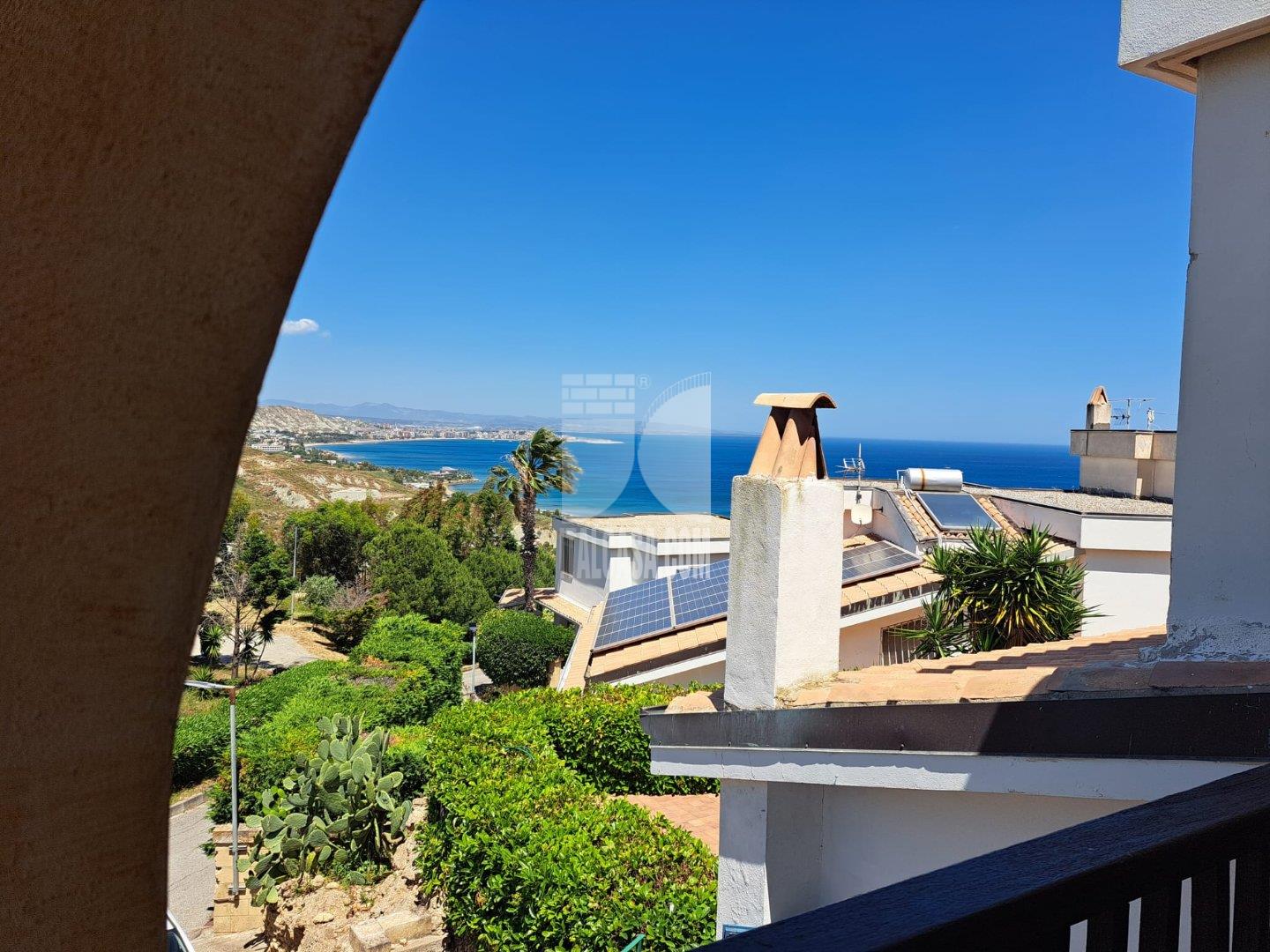 Villa Bifamiliare in vendita a Crotone